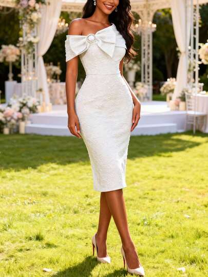 Sevgililer Günü için Kadın Beyaz Jakarlı Tek Omuzlu Asimetrik Fiyonklu Yakalı Vücuda Oturan Elbise, Düğün Davetiyesi İçin Şık Resmi Akşam Elbisesi
