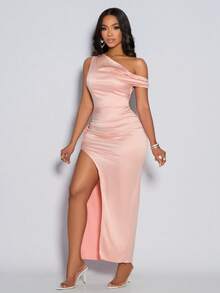 AIJ Amarilo 女士春夏淡粉色单肩缎面长裙，性感褶皱腰部荷叶边高开衩修身连衣裙，适合婚礼、派对、节日、约会和日常穿着。 - 裸粉色 - 查看 6