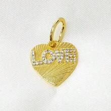 1个金色爱心LOVE红色箭头穿过爱心的吊坠，孔径4.5毫米，适合蛇骨链手链DIY饰品，女士日常佩戴 - 心形吊墜 - 查看 7