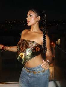 1 件 90*90 厘米豹纹链条佩斯利花纹女式头巾，适合夏季户外使用，可作头巾、发带、发箍，是打造时尚造型的理想之选。 - 橄欖綠 - 查看 5