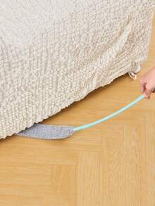 这款多功能清洁器配有可伸缩手柄和可水洗的超细纤维刷头，适用于清洁地板、家具和难以触及的区域。 - 彩色 - 查看 6