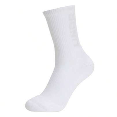 Under Armour 1 Pack Of 3 UA 3-Maker Mid-Crew-WHT Socks, Minimalist & Comfortable Everyday Casual Sports Socks For Men And Women, 1373084-100
