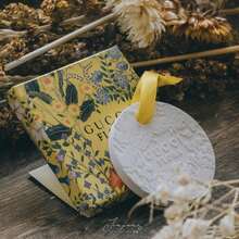 Gucci 梦幻香草香薰石，1颗装，天然吸水材质，优雅装饰设计，持久留香，适用于卧室、客厅、办公室等场所。 - 圓形白色 - 查看 3