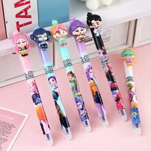 Bộ 1/2/3/4/5/6 bút bi in hình nhóm nhạc thần tượng K-Pop, bút bi học sinh, bút vặn, bút viết, bút bấm màu xanh dương, văn phòng phẩm học sinh, dụng cụ viết, quà tặng học sinh, đồ dùng học tập và văn phòng phẩm. - Nhiều màu - Xem 7