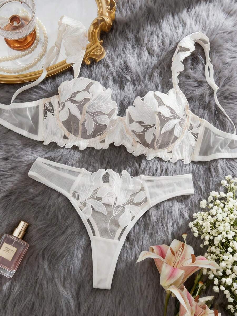 Women's White Floral Embroidered Mesh Sexy Lingerie Set, Bridal Style - 白色 - 查看 1