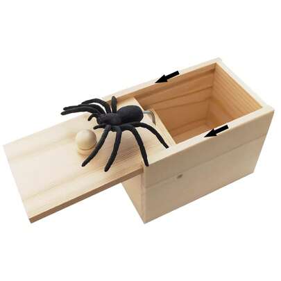Caja de madera hecha a mano con compartimento oculto y sorpresa de araña falsa - Organizador de escritorio multifuncional con trampilla emergente, regalo creativo, color de madera o piedra caliza (práctico con truco)
