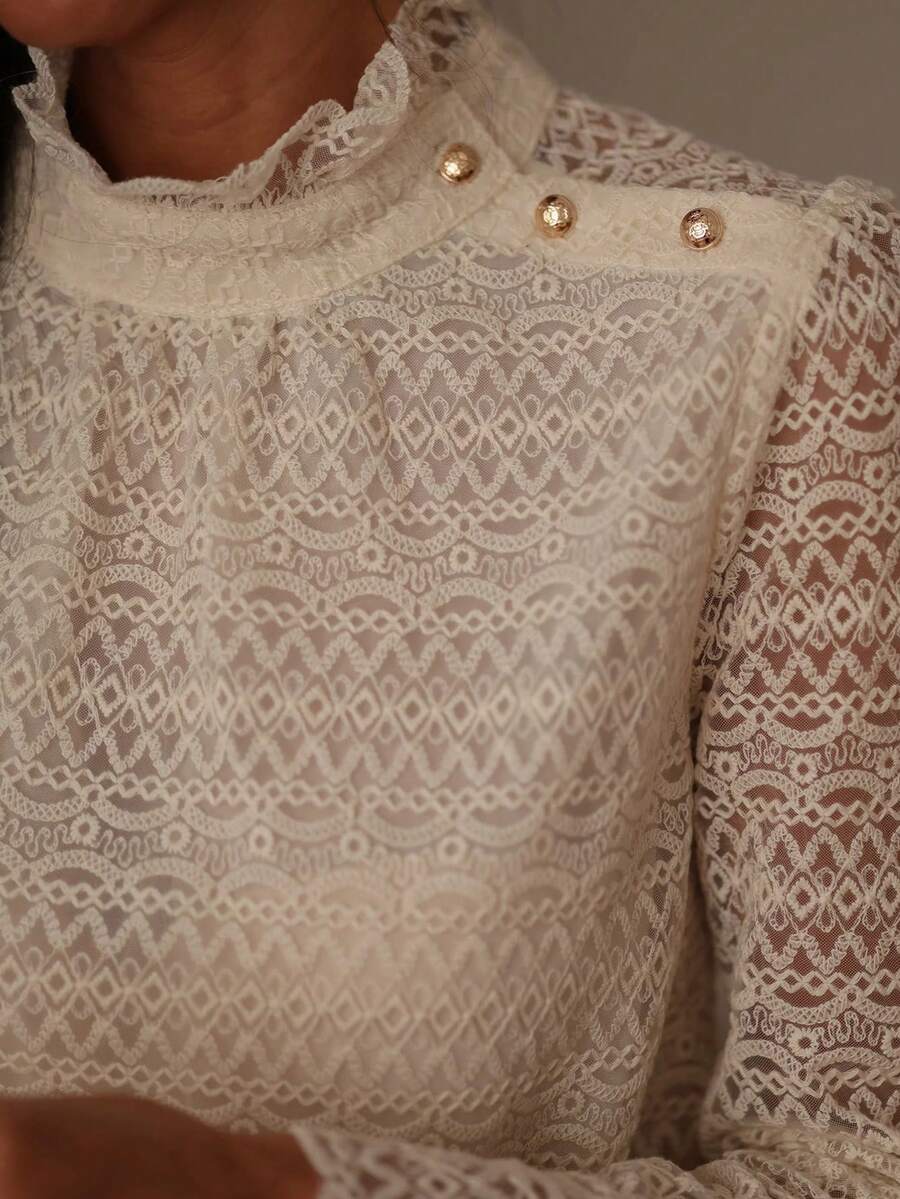 Blusa de manga larga con volantes y encaje transparente para mujer, primavera/verano, camisa elegante para damas con cuello alto y diseño de botones, mejor opción para salidas, uso diario y vacaciones de moda para mujeres