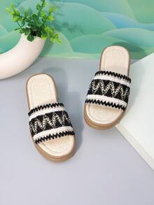 Dép thời trang cho bé gái, sandal đế xuồng cao gót kiểu dáng giản dị, dễ thương cho mùa xuân và mùa hè. - màu đen - Xem 3