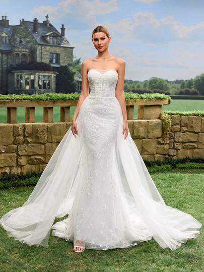 Women's Elegant Floral Embroidery Mesh Patchwork Strapless Wedding Dress WD25056