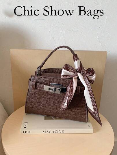 High-End Elegant Scarf Decor Women's Handbag, Minimalist Letter Decor Adjustable Shoulder Strap Crossbody Bag, New Autumn Fashion Metal Hardware Design Shoulder Commuter Bag, Old Money