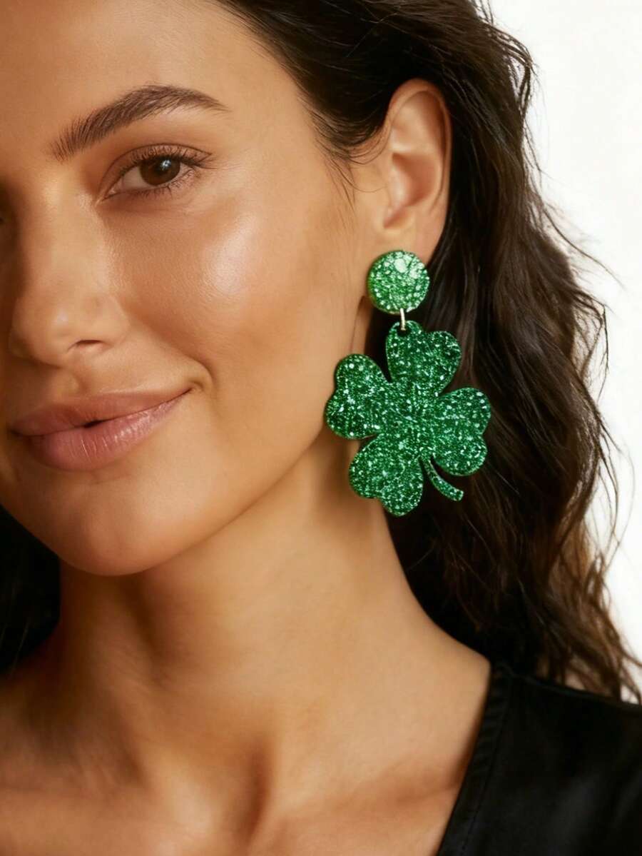 1 Pair Creative Four-Leaf Clover Elegant Earrings, Fashionable Gift For St. Patrick's Day With Round And Four-Leaf Clover Design - Green - View 1