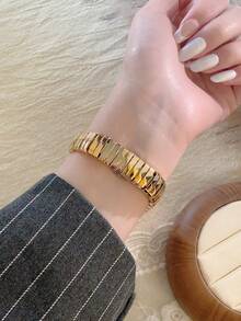 1pc Gold Women's Quartz Watch With Adjustable Strap Fashionable And Simple Suitable For Daily Matching Birthday Gifts Parties - Gold - View 5