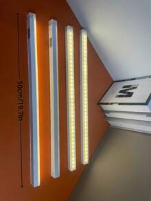 1/2/4个无线感应灯，暖光/白光，磁吸式设计，USB充电，适用于橱柜、衣柜、楼梯、房间、厨房、浴室、走廊 - 可壁挂、桌面、天花板、灯杆安装，室内使用 - 白色 - 查看 14