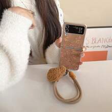 Vintage Teddy Bear Pattern Leather Folding Phone Case With Lanyard Strap, Suitable For Samsung Galaxy Z Flip3 5G/Galaxy Z Flip 4 5G/Galaxy Z Flip 5 5G/Galaxy Z Flip 6 5G/Galaxy Z Flip 7 5G, Cute Cartoon Folding Screen Protective Cover - Brown - View 3
