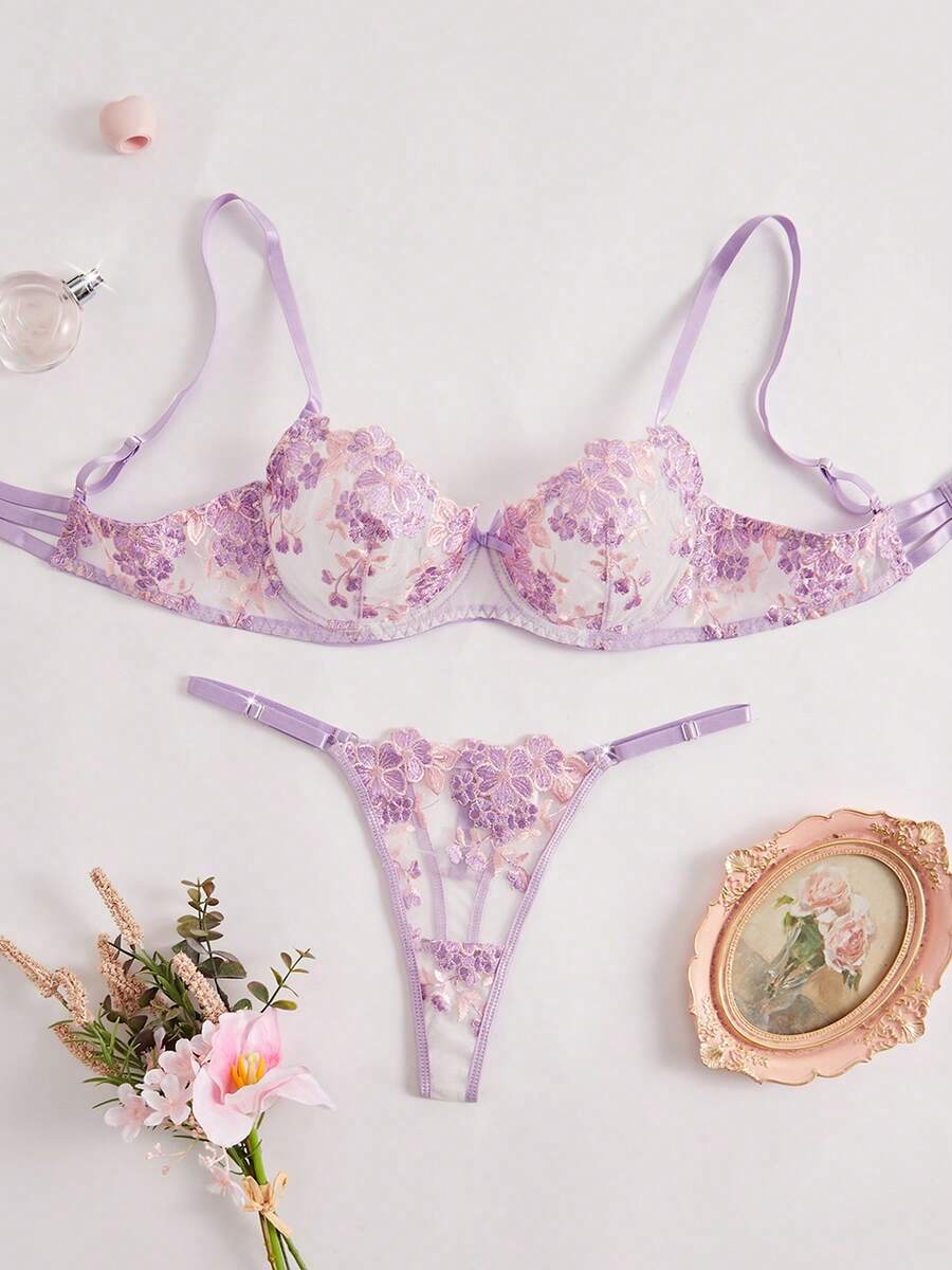 Halloween Style Sexy Transparent Floral Lace Lingerie Set For Women, Exquisitely Designed With Soft And Skin-Friendly Fabric, Available In 8 Vibrant Colors To Choose From. - 淡紫色 - 查看 1