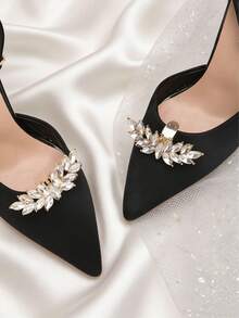 2 piezas Accesorio de zapato elegante con forma de corona de flores de metal con cristales, desmontable, en color plateado/dorado, adecuado para tacones altos, zapatos, zapatos de boda, zapatos de novia, zapatos de cristal en blanco, negro, naranja, rojo - Dorado - Ver 2