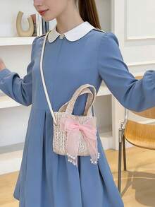 1个时尚草莓卡通编织蝴蝶结装饰零钱包，单肩斜挎小包，适合女孩