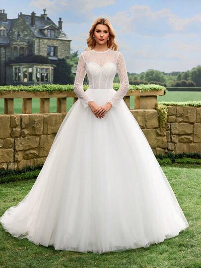 Elegant Round Neck Lace Sheer Long Sleeve Wedding Dress