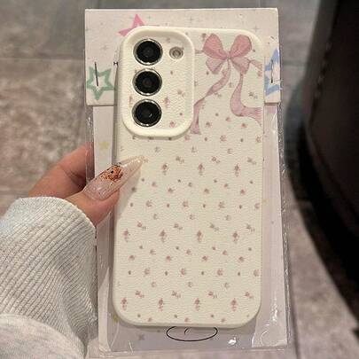 1 Stück TPU Material Soft Gummi Basis Rosa Blumen Schleife Muster Modisches Handyhülle Kompatibel mit Samsung A05s, A12, A13, A14, A14 4G, A15, A21s, A23, A25, A32, A32 5G, A34, A35, A50s, A51, A52, A53, A54, A55, A71, A72, A73, S10, S20 FE, S20 Ultra, S21 Ultra, S22, S22 Plus, S23, S24, Redmi 10C, 12C, Note 10, 11, 12, 13, Pro Plus, Note 8, 9 Pro, Ganzkörper Schutzhülle Soft Handyhülle