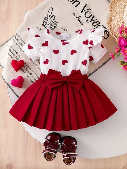2pcs Baby Girl Elegant Heart Print Cap Sleeve T-Shirt Top And Solid Color Bowknot Pleated Short Skirt Set