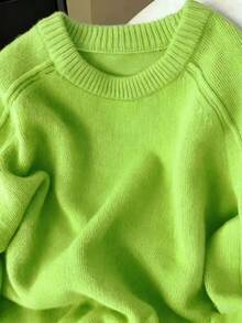 Women's Autumn/Winter Fluorescent Green Raglan Sleeve Casual Soft & Slouchy Knit Sweater - Emerald Green - View 3