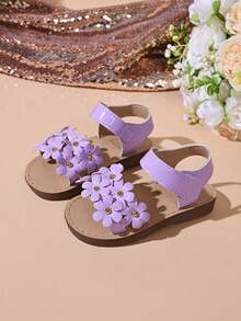 "Girls' Lavender 3D Floral Sandals – Adjustable Hook And Loop Strap, Soft Padded Footbed, Patent Upper, Cute Summer Kids Footwear" - Lilac Purple - View 3