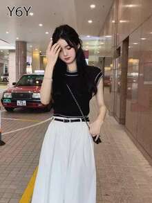 [Y6Y] Women's Black Crew Neck Knit Sleeveless Vest, Fashionable High-End Hooded Sleeve Top, Suitable For Spring/Summer Wear - Black - View 9