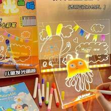 Pizarrón mágico con iluminación, de 15 X 15 CM, incluye juego de 7 plumones, base para sostener e iluminar y pañuelo de microfibra, al dibujar se ilumina - Blanco - Ver 4