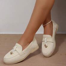 Women's Loafers – Slip-On Shoes With Metal Detail For Work, Casual & Everyday Wear - 米色 - 查看 2