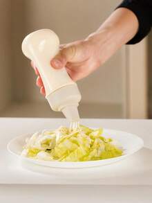 1pc Kitchen Sauce Squeezer Bottle With Dust Cover, Suitable For Salad Dressing, Ketchup, Squeeze Sauce Bottle With 5 Holes, Multifunctional Kitchen Tool - Multicolor - View 3