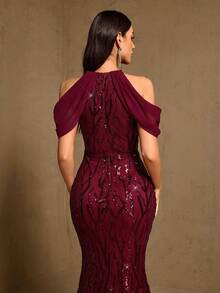 Đầm maxi hở lưng đính sequin họa tiết hoa, xẻ tà cao, thanh lịch và gợi cảm, thích hợp cho tiệc tối, tiệc cưới, dạ hội, tiệc chiêu đãi và các dịp khác. - Màu Đỏ Sâu - Xem 8