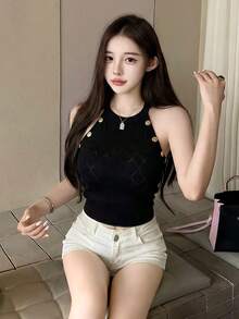 女士性感纯色吊带针织背心，金属扣设计，简约格纹半透明修身无袖上衣，春夏黑色 - 黑色 - 查看 4