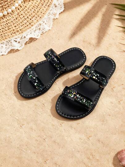 1双女童黑色鞋底彩色闪亮钻石双带露趾拖鞋，舒适闪亮，清凉甜美的夏季沙滩鞋