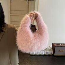 现货！2026新款冬季毛绒大容量手提包 - 女士粉色单肩托特包，时尚毛绒包。情人节送她的完美礼物，日常使用/约会/购物的理想之选。批发供应，限时特价，超值！冬季女士必备可爱包包！ - 粉色 - 查看 6