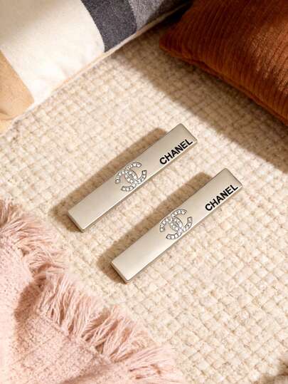 CHANEL 银色水钻鳄鱼夹发夹。时尚可爱发夹。高端奢华侧夹。刘海发夹。晚宴头饰。DIY发饰。