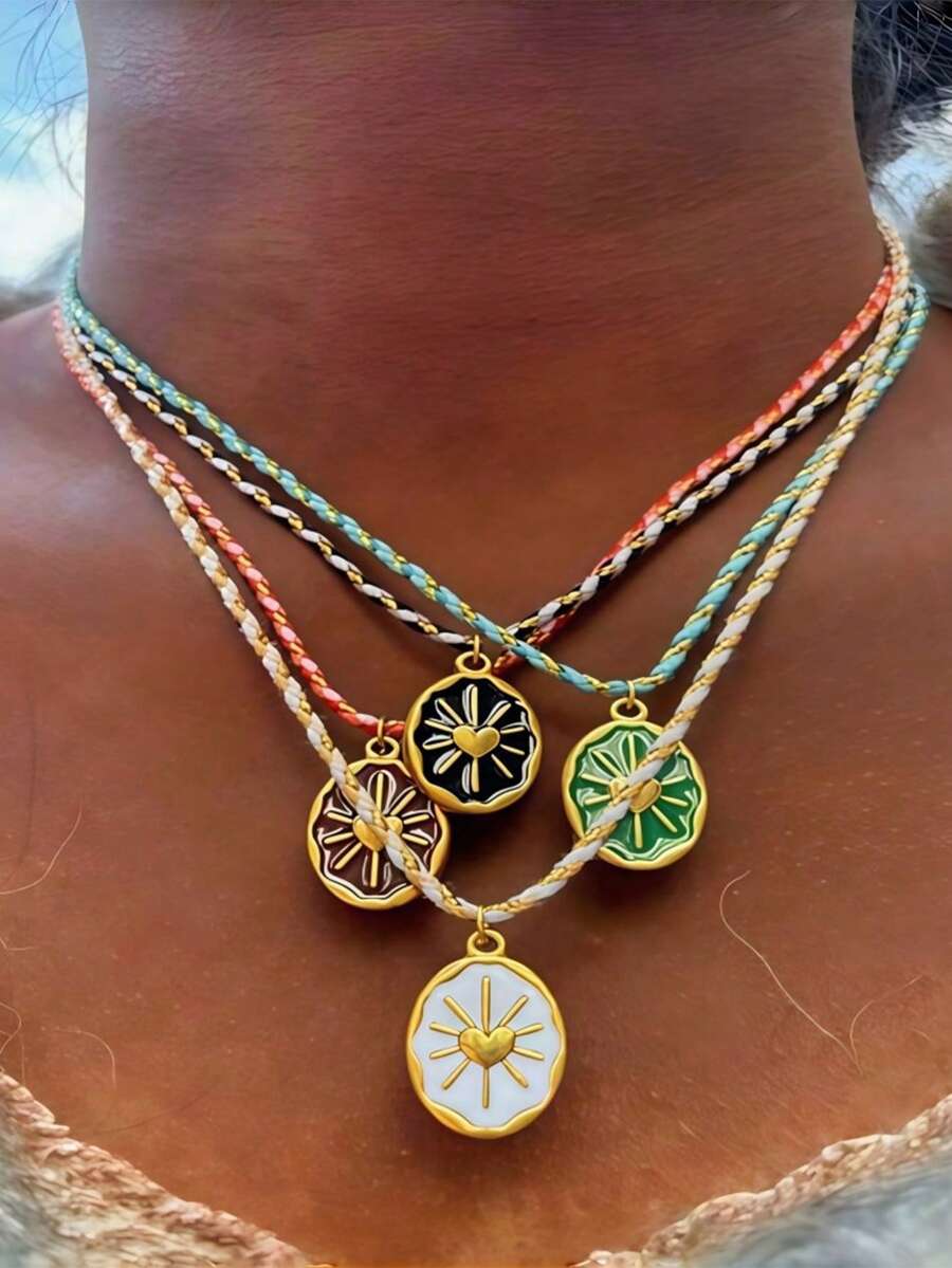 女士波西米亚风心形项链，配太阳吊坠，高端金色珠宝配饰 - 愛心吊墜項鍊 - 查看 1