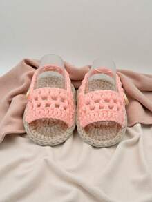 1 Pair Handmade Crochet Infant Sandals, Button Closure, Infant Christening Slippers - Pink - View 4