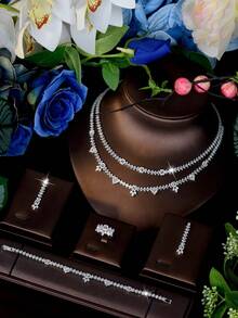 1 Set Versatile Cubic Zirconia Rhombus & Geometric Jewelry Set, Suitable For Women To Wear On Vacation And Travel - Silver - View 1