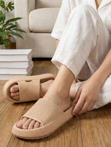 Fashionable New Thick-Sole Soft-Bottom Comfortable Casual Outdoor Lightweight Holiday Beach Slippers, EVA Thick-Sole Material Soft-Bottom Multi-Function Shoes With Simple Vertical Stripe Single Hole Design, Suitable For Indoor And Outdoor Bathroom Occasions, Soft Thick-Sole, Quality Lightweight Comfortable Couples Slippers - Khaki - View 6