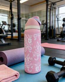 0waIaa Lace Pink Aquarius Bottle, With A Capacity Of 32 Oz (945 Ml), Can Retain Heat For Up To 24 H. It Can Keep Both Hot And Cold Beverages Warm, Suitable For Brewing Coffee And Making Iced Drinks. The Design Is Exquisite And It Is Suitable For Use In Various Occasions Valentine's Day. - 粉色 - 查看 5