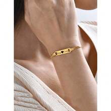 1pc Personalized Bracelet For Boy Girl, Couple Combination Bracelet, Stainless Steel Engraved Name Date Son Daughter Mom Baptism Gift Funny Secret Santa Gifts Back To School Winter Gift Ideas Boy Girl Valentine's Day, Gold, Stylish - Multicolor - View 3