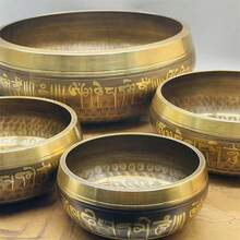 High-Quality Nepalese Singing Bowl, Gold-Colored Double-Sided, Meditation Bowl For Relaxation, Suitable For Yoga, Spiritual Practice, Stress Relief, Can Be Given As A Small Gift, Handcrafted Meditation Sound Bowl For Yoga, Meditation And Spiritual Healing - Multicolor - View 5