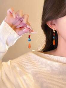 1对人造玛瑙串珠水滴流苏耳环 - 彩色 - 查看 2