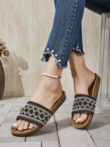 Sapatos femininos estilo boêmio com estampa geométrica trançada, modernos, elegantes e confortáveis, estilo sapatilha, ideais para o dia a dia, trabalho, festas e ocasiões casuais. - Preto - Ver 2