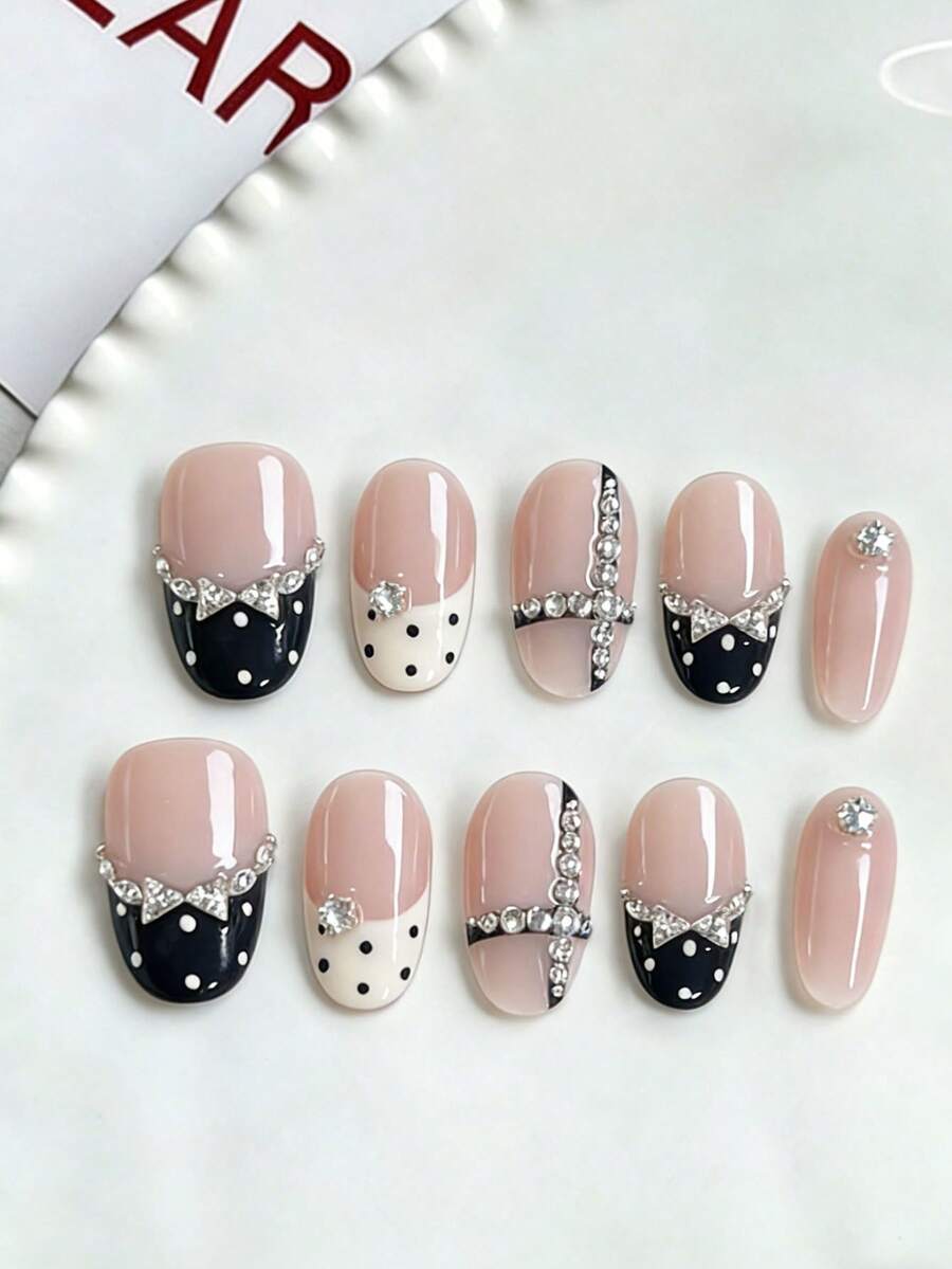 Set de 10 piezas de puntas de uñas ovaladas cortas hechas a mano, diseño de lunares blanco y negro francés con lazo y cristales, estilo dulce y lindo, accesorios de uñas postizas desmontables brillantes - Multicolor - Ver 1