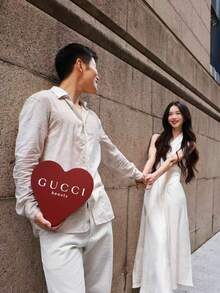 Gucci Ancora Red Valentine's Day Limited Heart-Shaped Gift Box & Gift Bag, Luxury Makeup Packaging Set For Lipstick, Perfume, Compact Powder And Other Cosmetics, Romantic Holiday Gift Box For Valentine's Day, Birthday, Special Occasions - Red - View 4