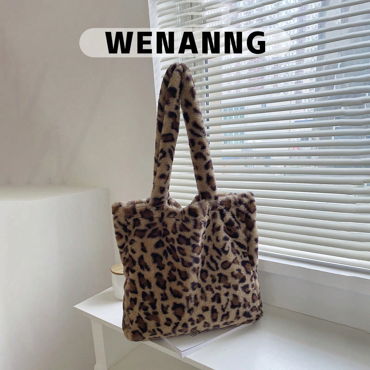 Fuzzy, Soft, Plush, Fluffy Leopard Fluffy Tote Bag For Girls, Women, College Students, Rookies & White-Collar Workers For Work, Office, Commute, For Autumn & Winter, Warm Winter, Outdoors, Leopard Print Bag, New Autumn And Winter Women Bag, Best Fall Purse, Perfectly Matching With Fall Outfits Women Fall Clothes For Women, Fall Winter Fashionable Cheetah Print Purse For Women, New Fall Winter Tiger Print Bag For Women, New Arrival Fur Bag For Women , Leopard Cheetah Print