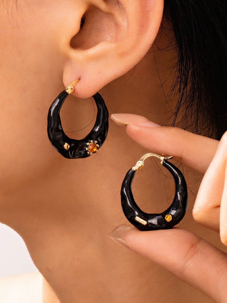 1 Pair Women's Fashion French Retro Asymmetrical Drip Oil Earrings, Luxury Rhinestone Embedded Hoop Earrings, Elegant And Graceful - Elegant Earrings-red - View 1