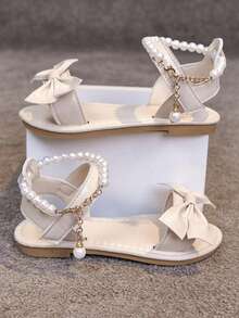 1 Pair Girls' White Flat Sandals, Made Of Soft PU Material, Decorated With Butterfly Pattern, Minimalist Pearl And Metal Buckle Design, Open Toe Style, Lightweight And Fashionable, Suitable For Girls Aged 3-15, Ideal For Casual, Party, Beach, Holiday Activities, Spring/Summer 2026 - Beige - View 5