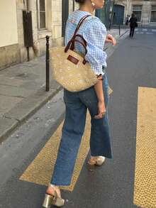 女士蓝色格子长袖彼得潘领衬衫，饰有荷叶边和刺绣细节，常规版型，适合日常和度假穿着，春夏皆宜。 - 藍色 - 查看 2